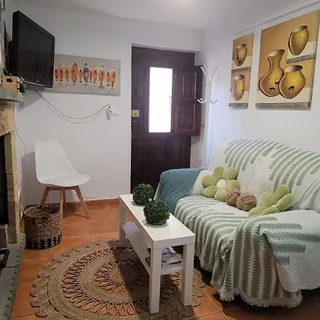 Casa Del Castillo *